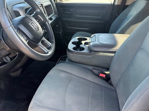 Used 2014 RAM 1500 ST w/ SXT Appearance Group AWD/4WD image 9