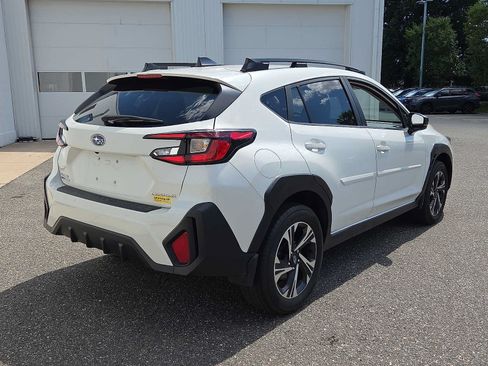 Used 2024 Subaru Crosstrek 2.0i Premium AWD/4WD image 6