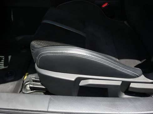 Used 2022 Toyota GR86 Premium w/ ALL Weather Mat Package (TMS) RWD image 13