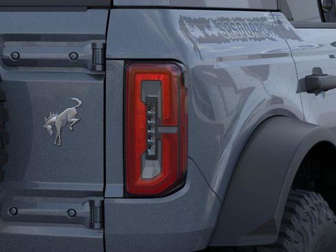 New 2025 Ford Bronco Badlands image 23