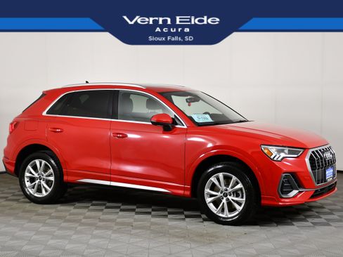 Used 2025 Audi Q3 2.0T Premium AWD/4WD image 1