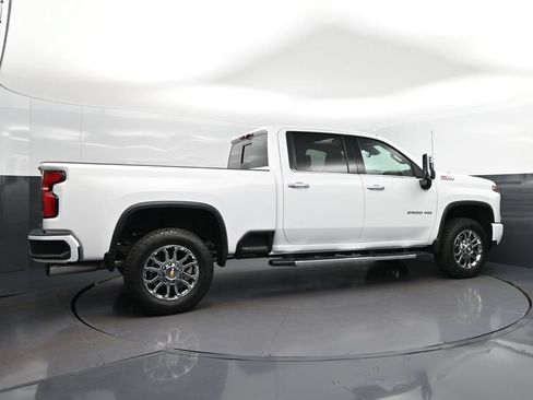 New 2026 Chevrolet Silverado 2500 LTZ w/ Z71 Chrome Sport Edition AWD/4WD image 8