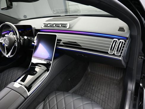 Used 2026 Mercedes-Benz S 580 4MATIC Sedan image 32