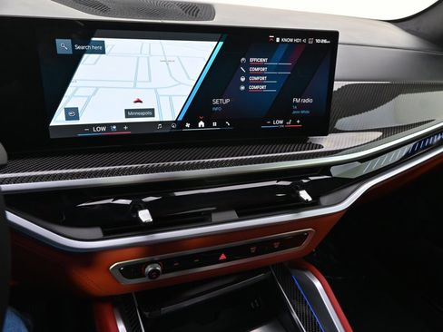 Used 2025 BMW X5 M Competition w/ Executive Package image 31