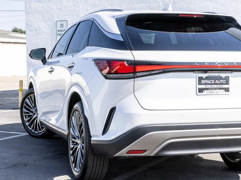Used 2024 Lexus RX 350 w/ Convenience Package AWD/4WD image 17