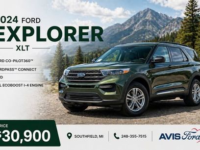Used 2024 Ford Explorer XLT