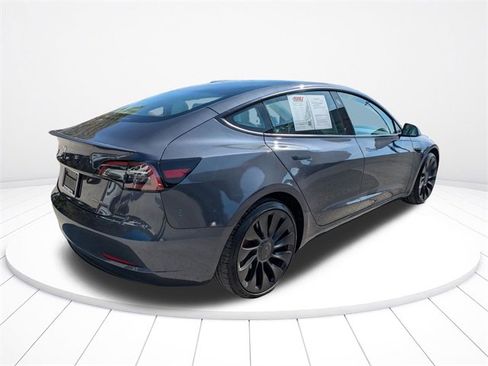 Used 2023 Tesla Model 3 Performance image 4