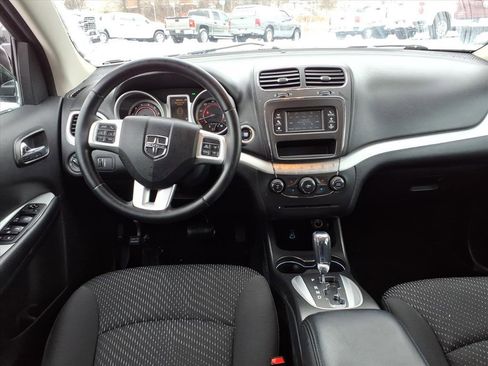 Used 2018 Dodge Journey SE w/ Connectivity Group image 14