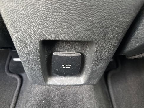 Used 2022 Ford EcoSport SE w/ SE Convenience Package image 11