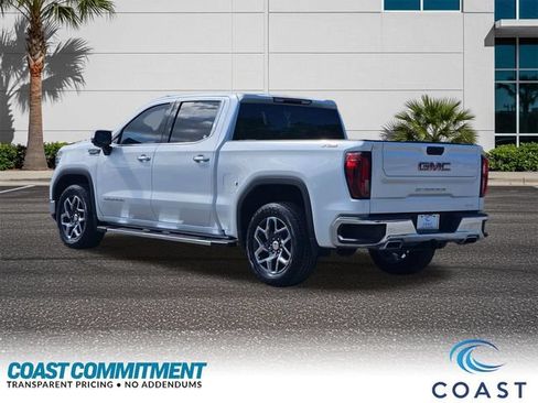 Used 2024 GMC Sierra 1500 SLT w/ SLT Premium Package AWD/4WD image 7