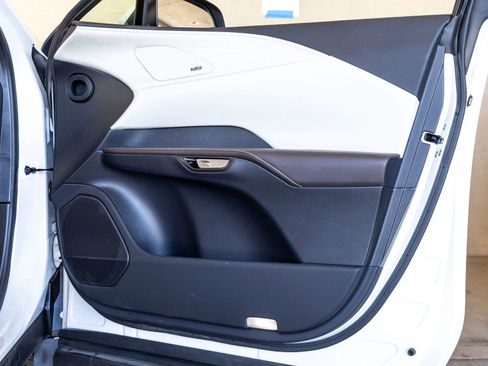 Used 2026 Lexus RX 450h AWD w/ Convenience Package image 25