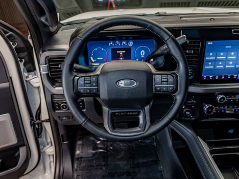 Used 2026 Ford F250 Platinum image 13