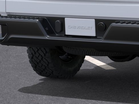 New 2026 Chevrolet Silverado 1500 W/T w/ Z71 Off-Road Package AWD/4WD image 14