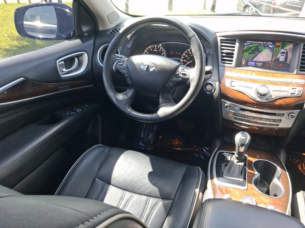 Used 2020 INFINITI QX60 Luxe w/ Sensory Package FWD image 10