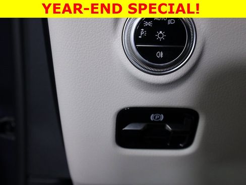 Used 2025 Mercedes-Benz C 300 C 300 image 12