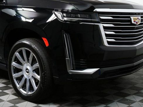 Used 2023 Cadillac Escalade ESV Premium Luxury Platinum image 35