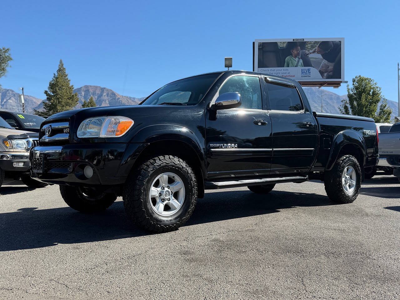 Used 2005 Toyota Tundra SR5 w/ TRD Off-Road Pkg AWD/4WD image 2
