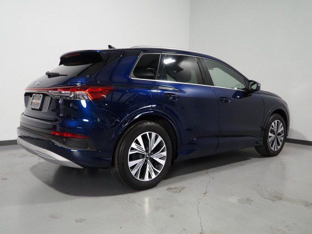 Used 2023 Audi Q4 e-tron Premium Plus w/ Premium Plus RWD image 6