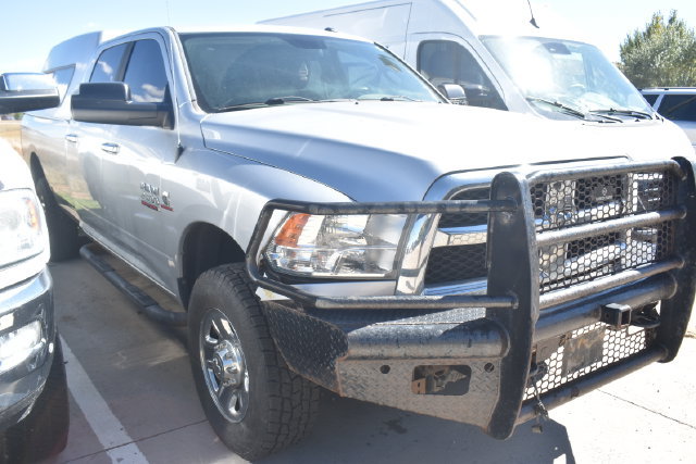 Used 2014 RAM 2500 SLT w/ Cold Weather Group AWD/4WD image 3