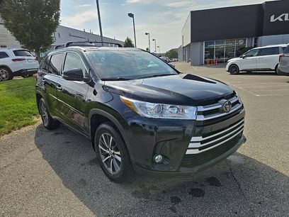 Used 2018 Toyota Highlander XLE w/ Protection Package #3