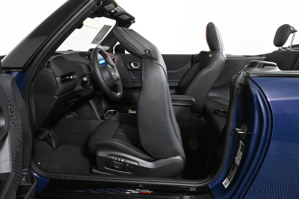 Used 2026 MINI Cooper S FWD image 37