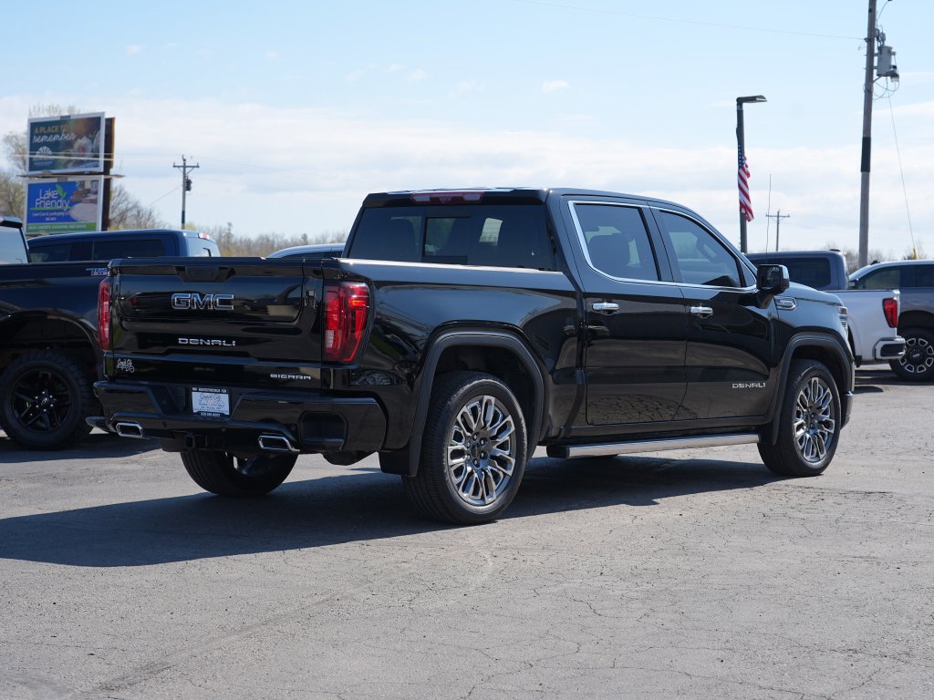Used 2024 GMC Sierra 1500 Denali Ultimate AWD/4WD image 3