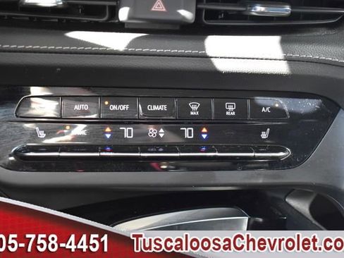 Used 2022 Buick Envision Preferred image 35