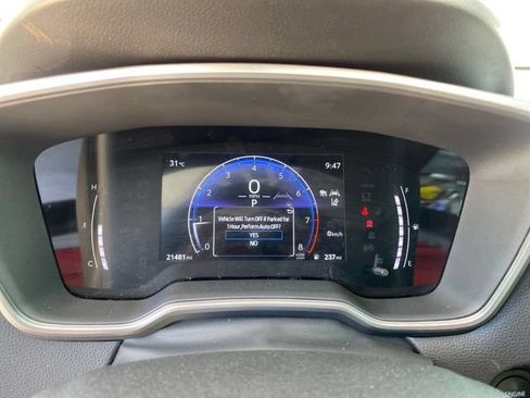 Used 2024 Toyota Corolla Cross XLE AWD/4WD image 22