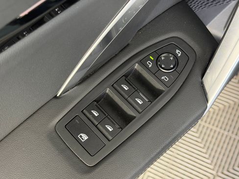 Used 2025 BMW X1 xDrive28i AWD/4WD image 22