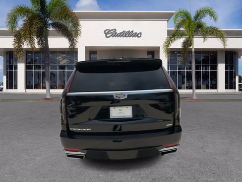 Certified 2024 Cadillac Escalade ESV Premium Luxury Platinum AWD/4WD image 12