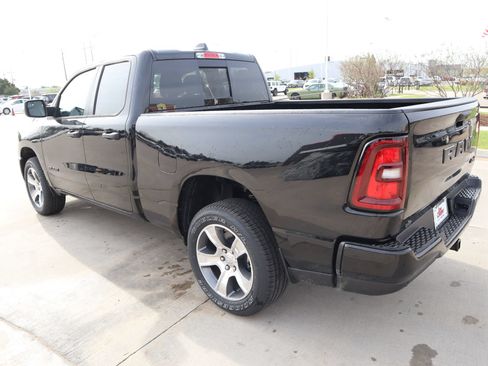 New 2026 RAM 1500 Express AWD/4WD image 22