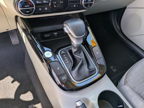 Certified 2025 Kia Soul EX FWD image 26