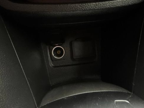 Used 2016 Buick Encore Convenience FWD image 29