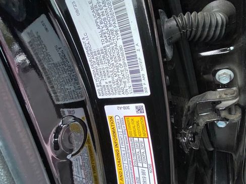 Used 2023 Honda Accord Sport image 30