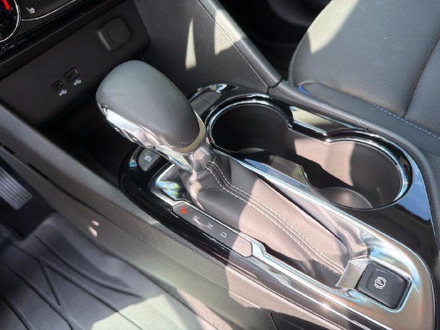 Used 2026 Buick Encore GX Sport Touring w/ Comfort Package FWD image 24