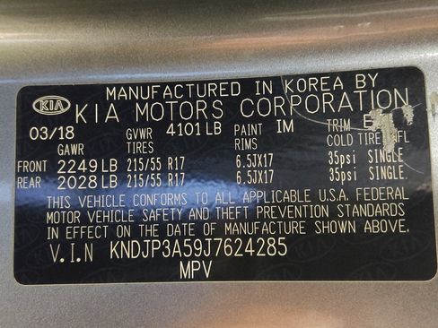 Used 2018 Kia Soul + FWD image 33
