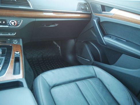 Certified 2023 Audi Q5 2.0T Premium Plus w/ Premium Plus Package image 39