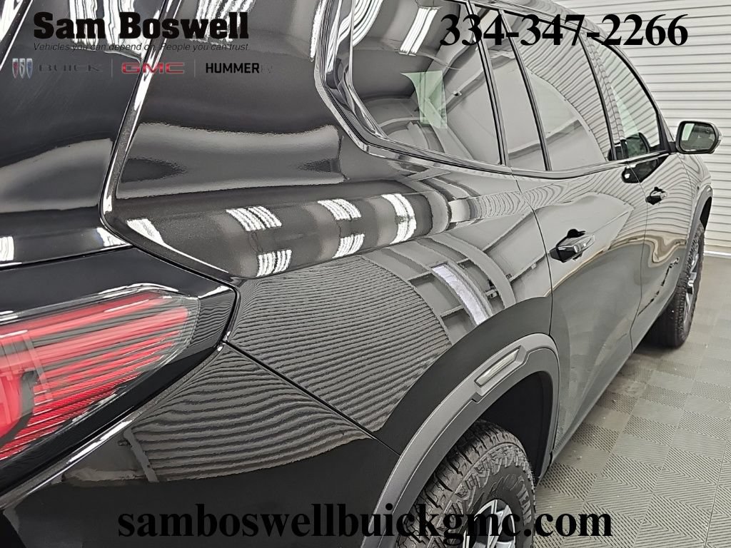 New 2026 GMC Acadia AT4 w/ Luxury Package AWD/4WD image 8