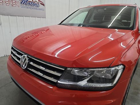 Used 2018 Volkswagen Tiguan S w/ Front Fog Lights Package FWD image 4