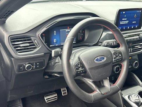 Used 2023 Ford Escape ST-Line image 10