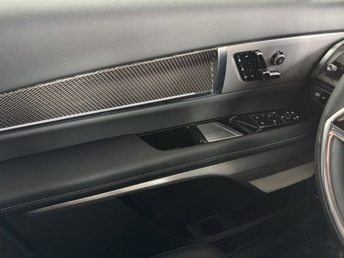 New 2026 Cadillac Vistiq Luxury image 28