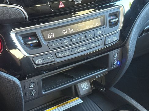 Used 2023 Honda Passport Elite image 20
