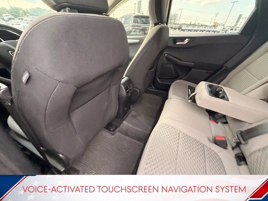 Used 2020 Ford Escape SE FWD image 11