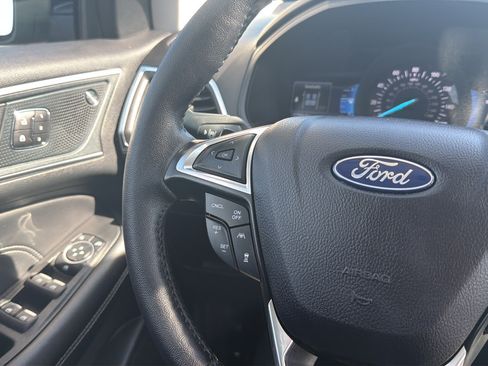 Certified 2024 Ford Edge Titanium w/ Equipment Group 301A AWD/4WD image 31
