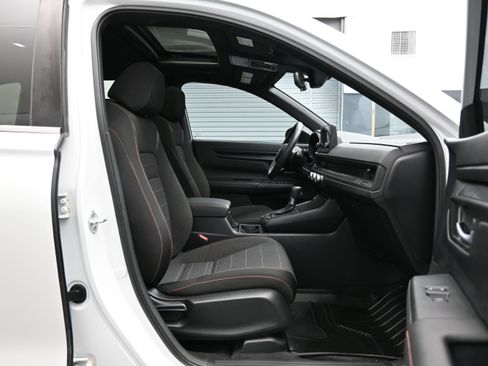 Used 2023 Honda CR-V Sport image 13