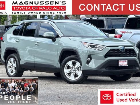 Certified 2021 Toyota RAV4 XLE w/ Convenience Package AWD/4WD image 1