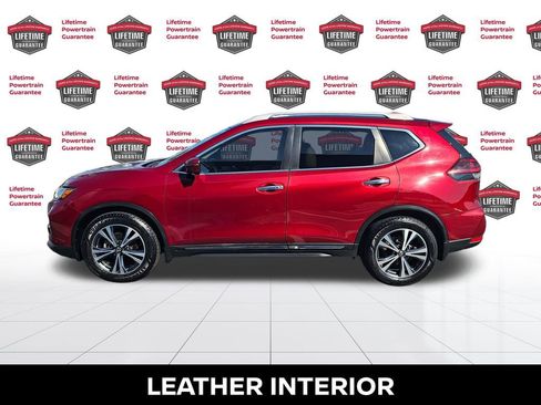 Used 2018 Nissan Rogue SL w/ Premium Package image 2