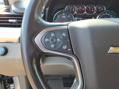 Used 2019 Chevrolet Tahoe LT image 11