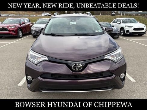 Used 2018 Toyota RAV4 Limited image 8