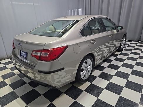 Used 2019 Subaru Legacy 2.5i image 9